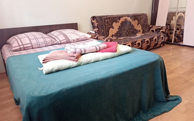 Na Zinaidyi Konoplyannikovoj 17/1 Apartments