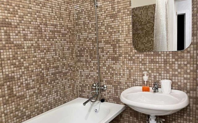 Marat Home po ul. Avtomobilistov d.11 Flat