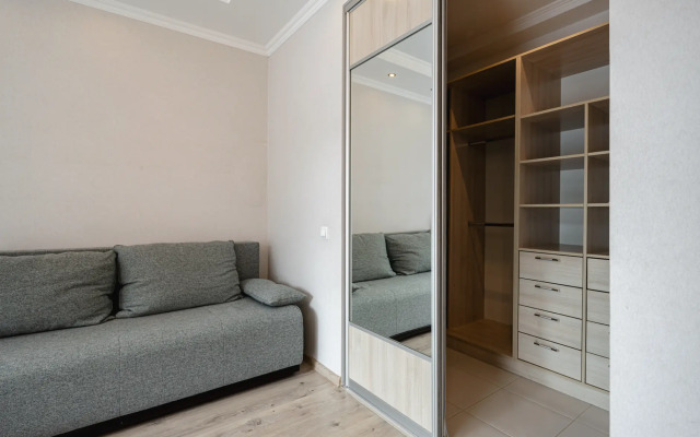 Dvukhetazhnaya S Terrasoy Otdykh U Ruchyya Flat