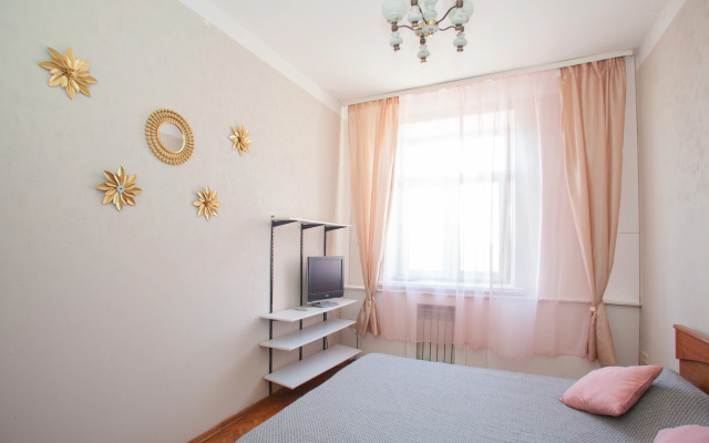 Квартира 2х Комнатная от метро Зорге 2 минуты