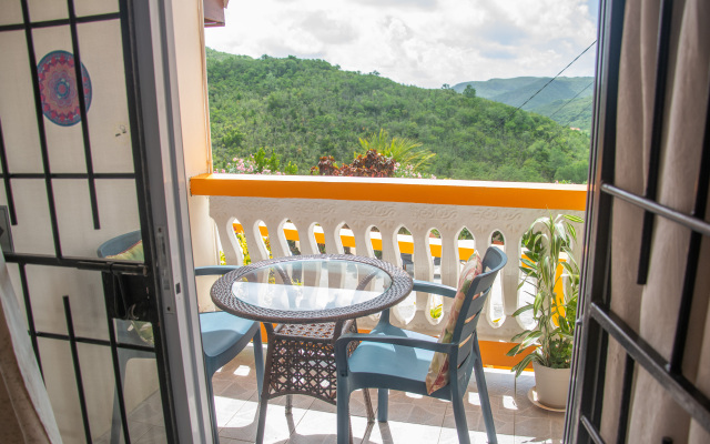 Mountain view St Lucia Apartments