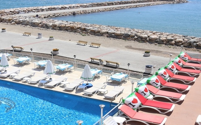 Ucem Otel Golden Sea Hotel