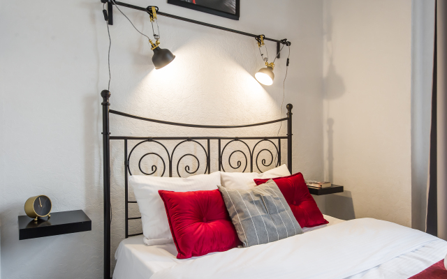 GM Apartments s Vidom na Naberezhnuyu Flat