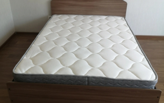 Uyutnaya, Chistaya Studiya na Druzhbe Narodov Apartments