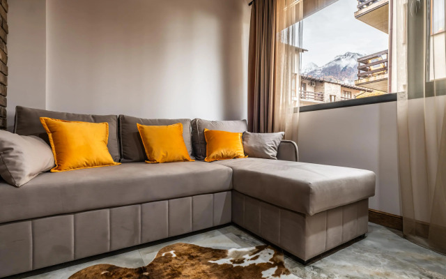 Oplot - «ATTIC» v skandinavskom stile 1 Apartments