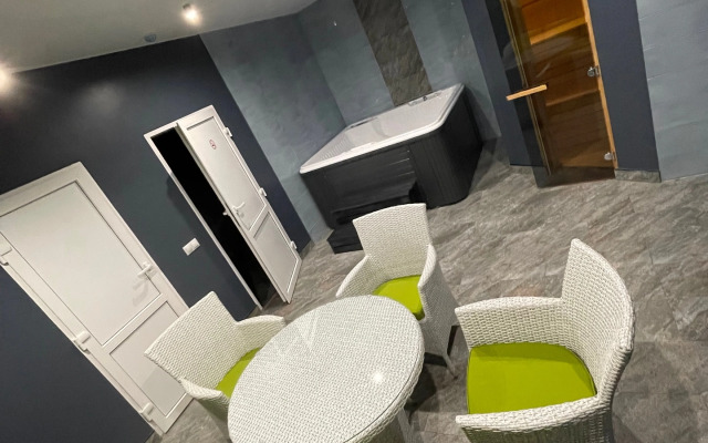 Chemodan Mini-Hotel