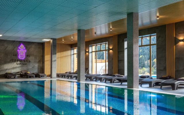 Отель Архыз Роял Резорт энд Спа