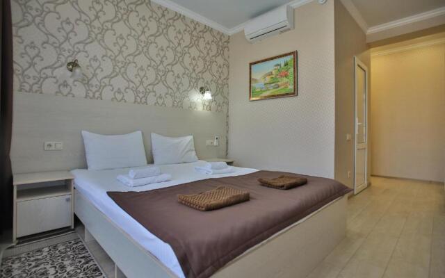 Dana Hotel
