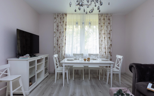 Квартира Просторная квартира с видом на озеро