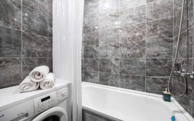 Pyat Zvyozd Skver Aloye Pole Apartments