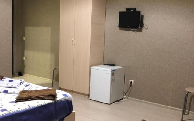 Gostevoy Dom Aduney Living Quarters