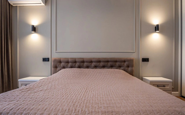 Квартира на Апанасенковской Улице 12/1к1