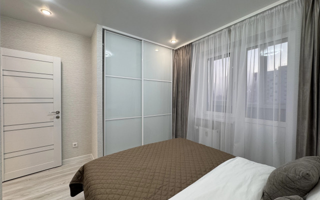 Квартира Новая Eвро-Двухкомнатная с Дизайнерским Ремонтом