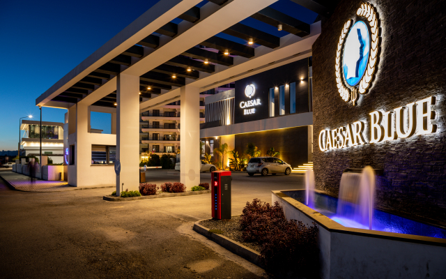 Caesar Blue Seaside Luxury Apartments