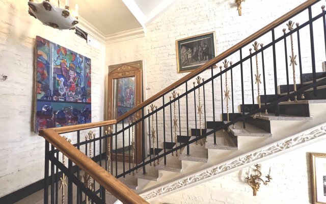 Апартаменты Исторические на Гражданской 3