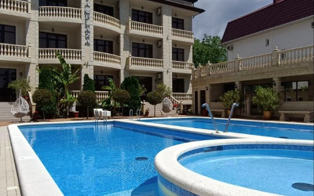 Diva Plaza Hotel
