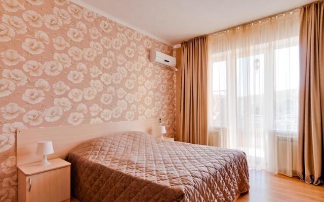 Oranzh Hotel