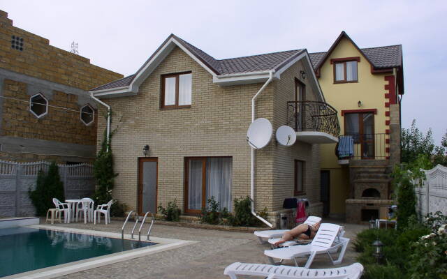 Aleksandriya Hotel
