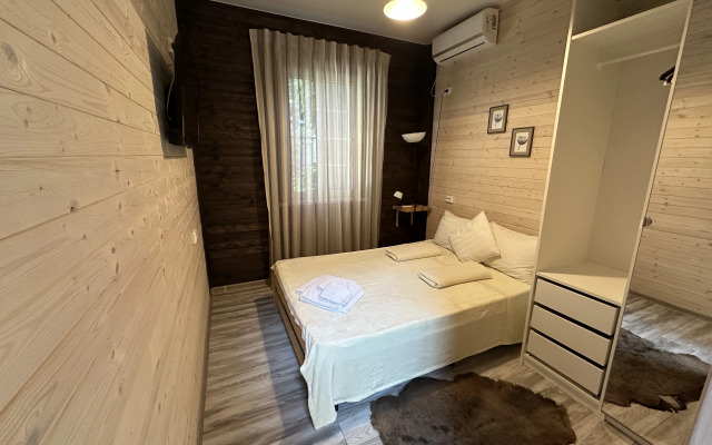 Ray V Shalashe Guest house