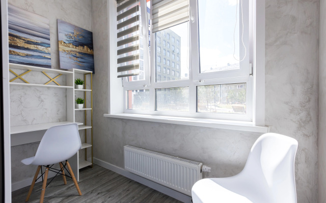 S Dizaynerskim Remontom Ryadom S Zh/D Vokzalom Flat