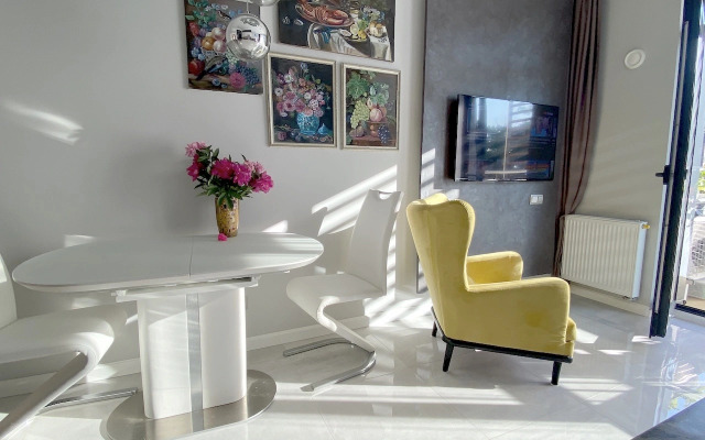 Sea & Sun Prestige 7 Apartments 1