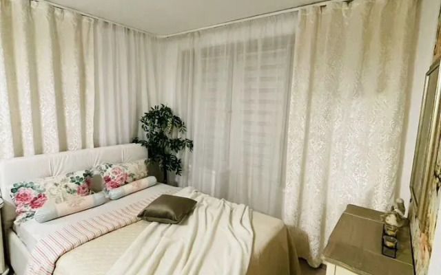 Апартаменты на Большой Марьинской Улице 23