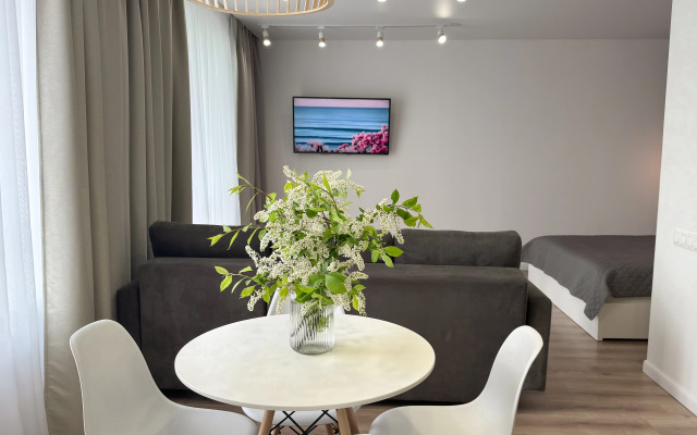 Dizaynerskie apartamenty u Parka Pobedy Flat