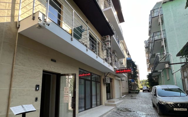 Мини отель De-La-Scuto