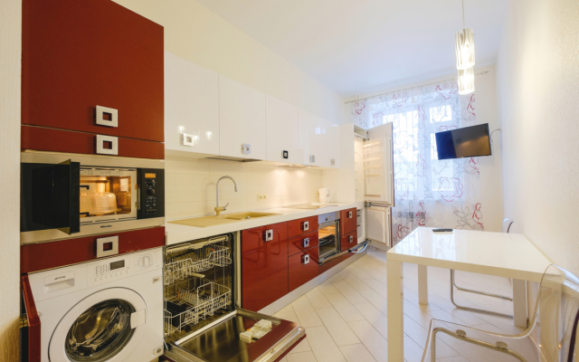 Апартаменты Петровские на Карташова 29 Б (1)