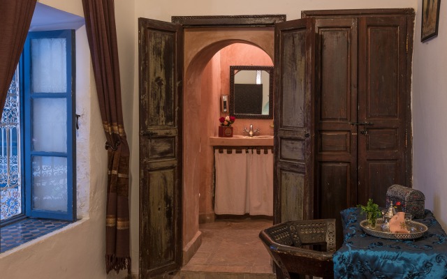 Riad Azalia Guest House