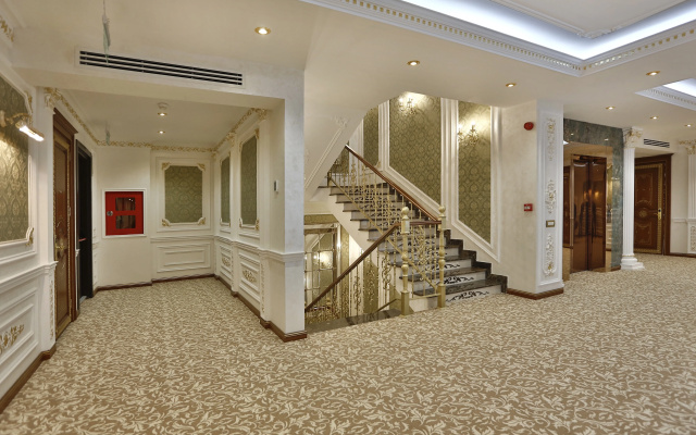 Alermo Hotel and SPA
