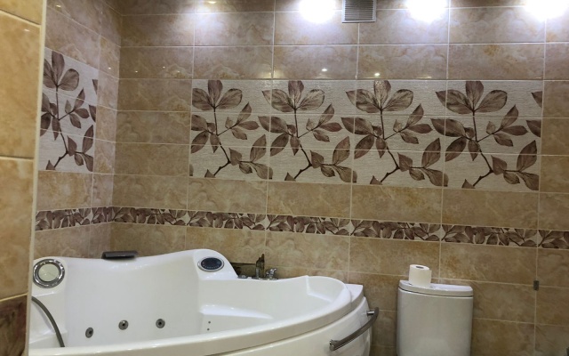 Апартаменты с 2 комнатами с балконом (джакузи) — фото 3
