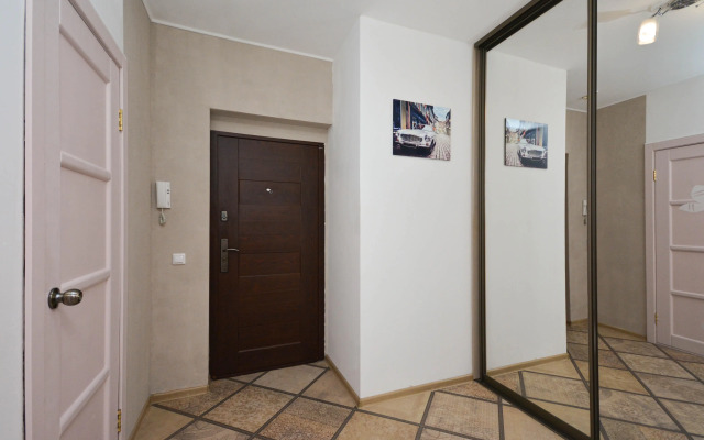 Uyutnaya kvartira na Planete Apartments