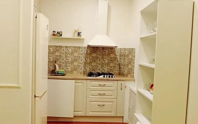 Квартира с балконом, красивый вид , рядом Эрмитаж, парковка