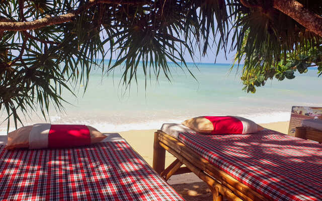 Lanta Emerald Bungalow