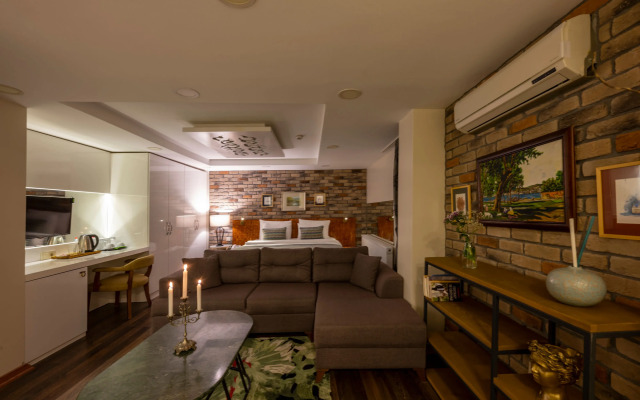 The Marions Suite Hotel