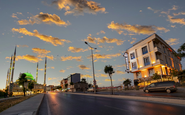 The Great Airport Hotel