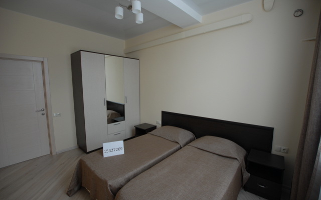 Three-Room Apartments for 4-6 People