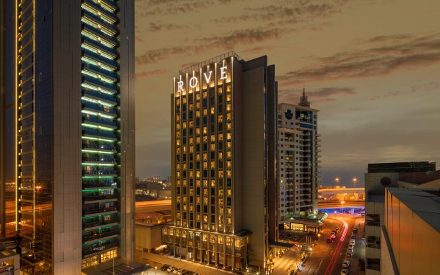 Отель Rove Dubai Marina