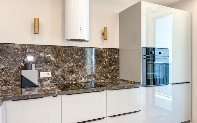 Apartment Monako 24 Zhk Graf Tolstoy 311