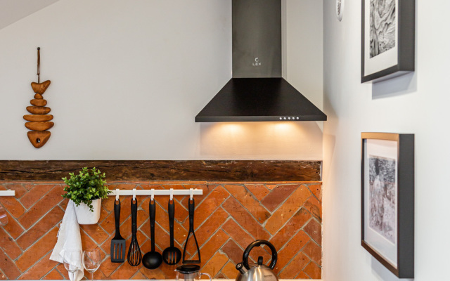 M1C Standart Apartments