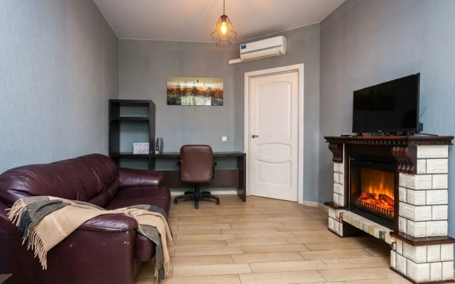 Апартаменты с Камином Угловой Ванной и Видом на Улицу Красную Комфорт с Характером Заселение Круглосуточно by Depart Apart