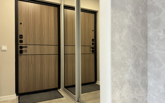 Квартира Евро 2-ком Гусарская 12-55 КакДома напротив Аэропорта