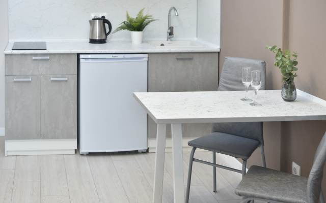 ApartHause s krasivym vidom na gorod na 24 etazhe Apartments