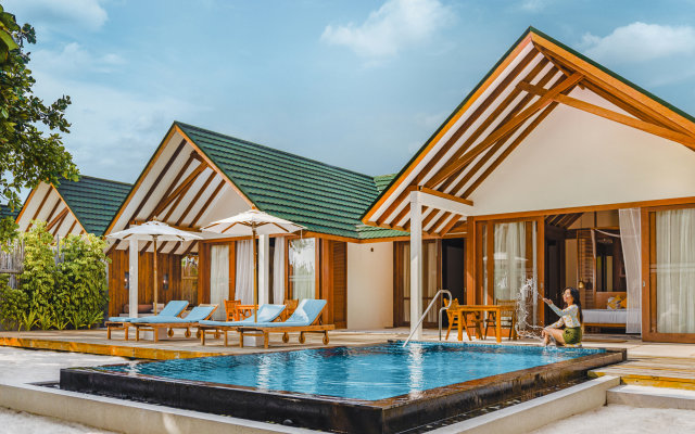 Furaveri Maldives Villa	