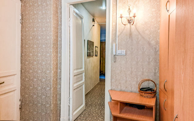 Меблированные комнаты на Пяти углах