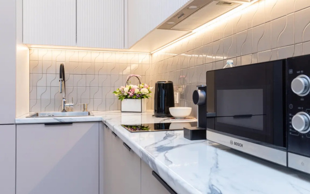 «Bordovyy shik» v rayone VDNKh Estet Apart Apartments