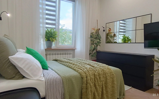Tsentr Atmosfernaya Studiya na 4-m Etazhe Flat