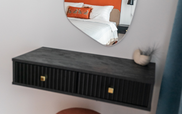 Orange Pekoe Flat