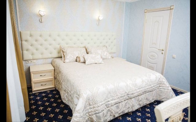 Hotel Elbrus Plaza (Elbrus Plaza)